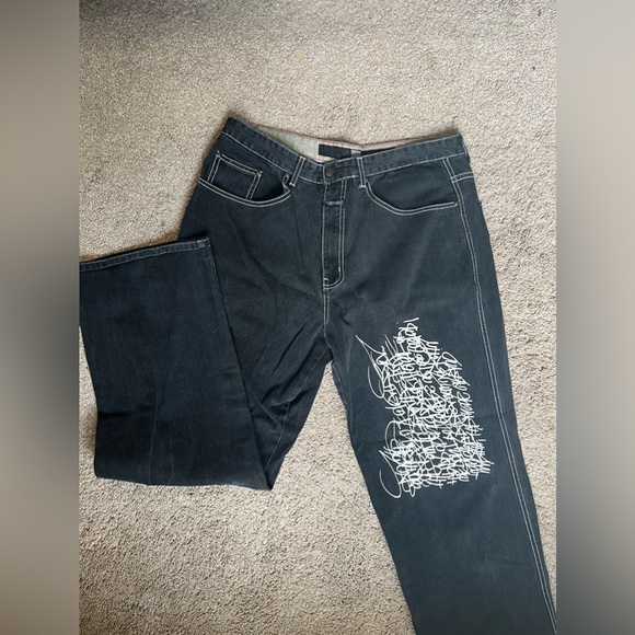 Faded grunge/alt oversized jeans - Picture 2 of 4